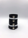 POIGNET CUIR NOIR BANDES COLOREES
