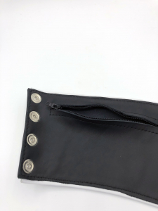 POIGNET CUIR NOIR LISERETS