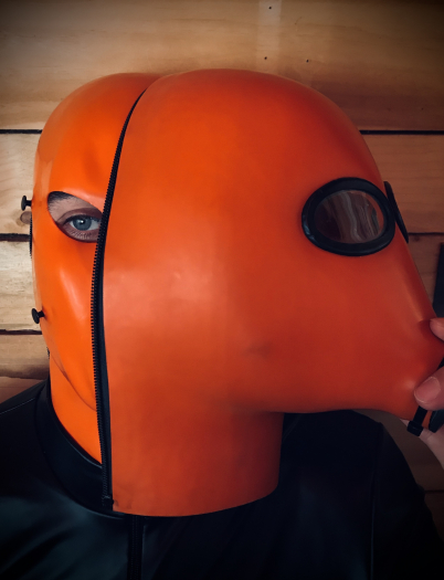 CAGOULE LATEX MULTIFONCTIONS STUDIOGUM