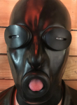 MASK DISCIPLINE AVEC FENTE YEUX