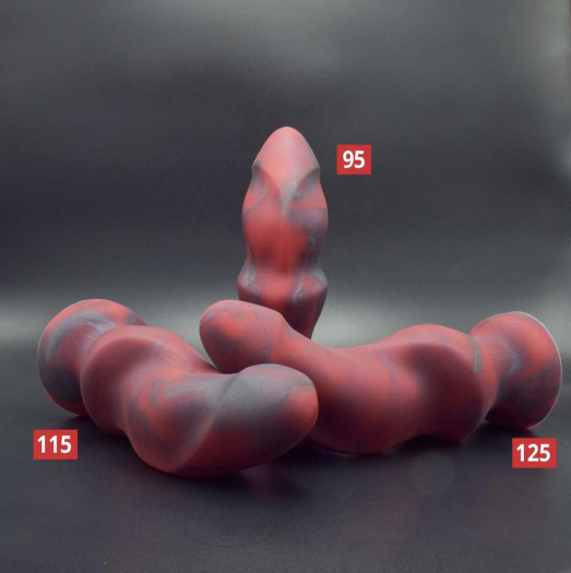 HILT 95 TOPPED TOYS