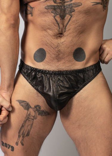 STRING CUIR PERFORÉ