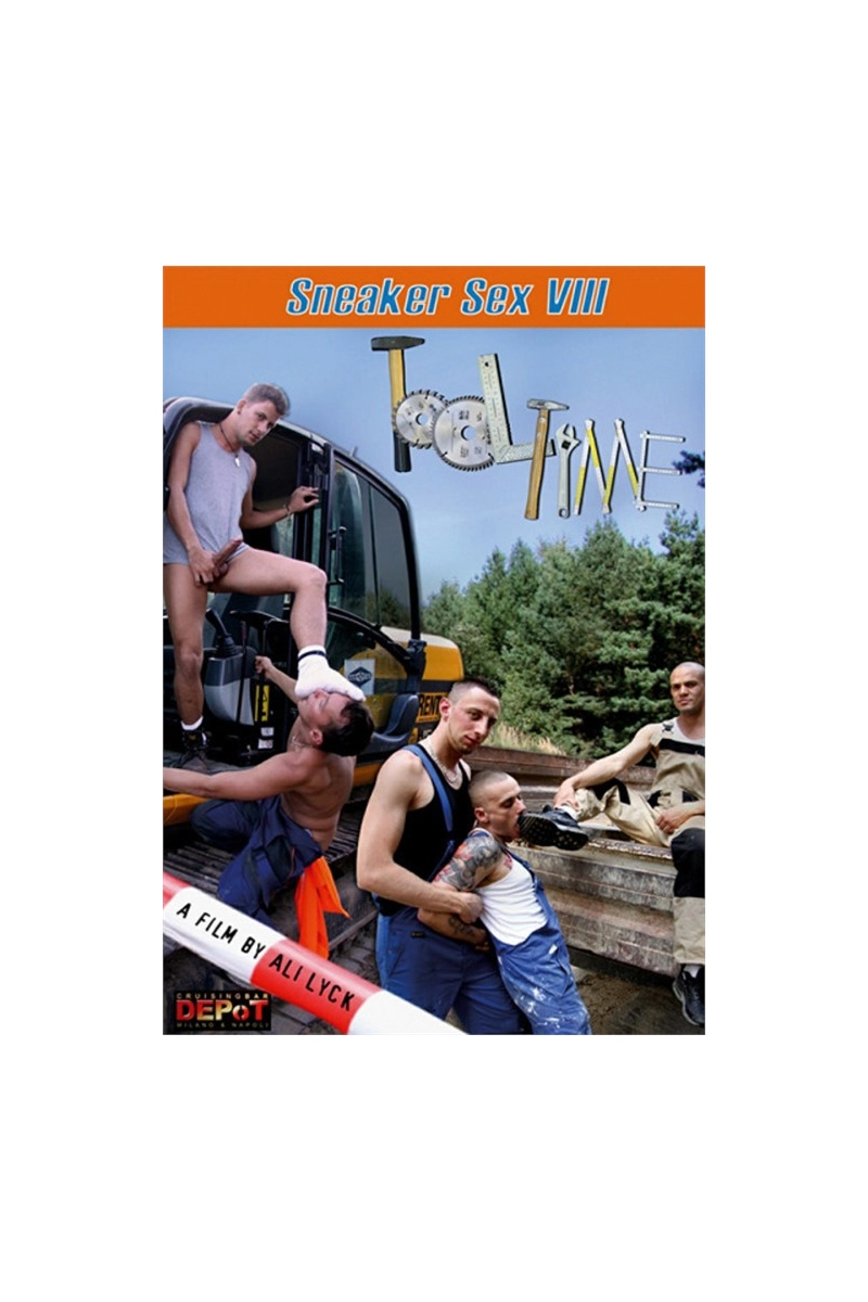 SNEAKER SEX VIII