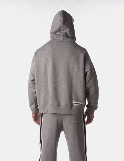 PULL A CAPUCHE EN POLAIRE FUCKING HOT