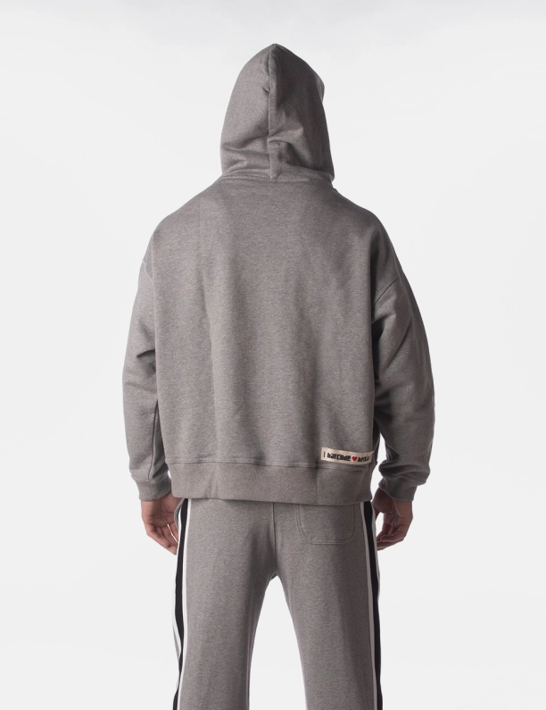 PULL A CAPUCHE EN POLAIRE FUCKING HOT