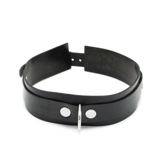COLLIER EN LATEX