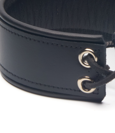 TOUR DE BRAS EN CUIR IEM AVEC LACET