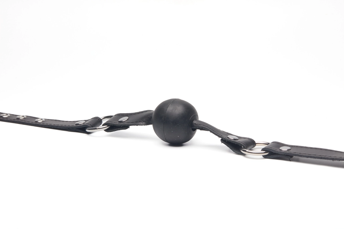 BAILLON CUIR AVEC BALLE EN LATEX - NOIR