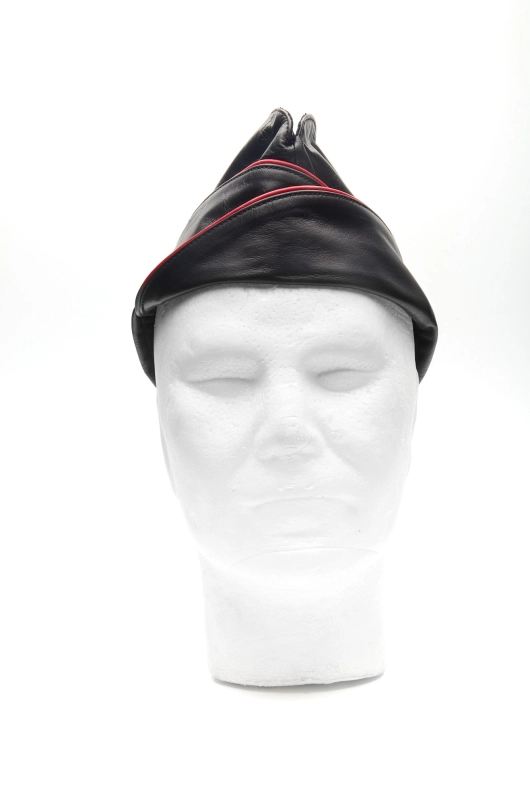 CALOT MILITAIRE EN CUIR IEM – ROUGE