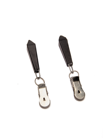 PINCES A SEINS EN CUIR AVEC POIDS - 50 G