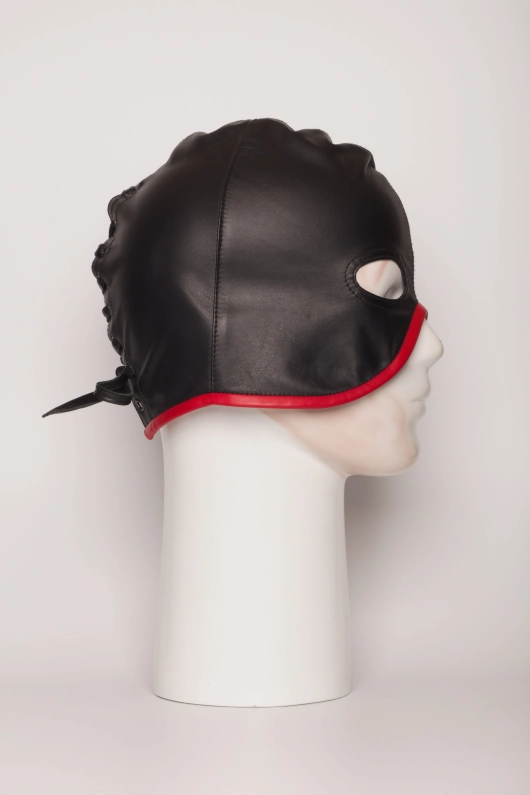 CAGOULE DE BOURREAU – ROUGE