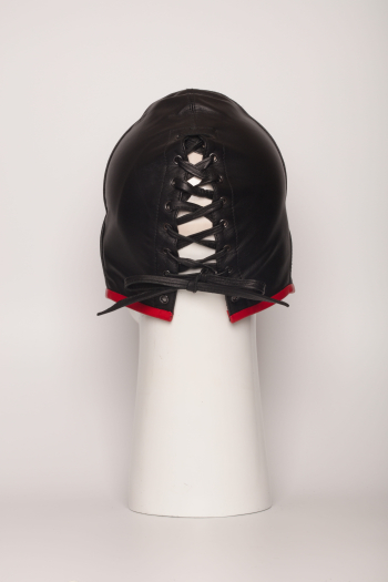 CAGOULE DE BOURREAU – ROUGE