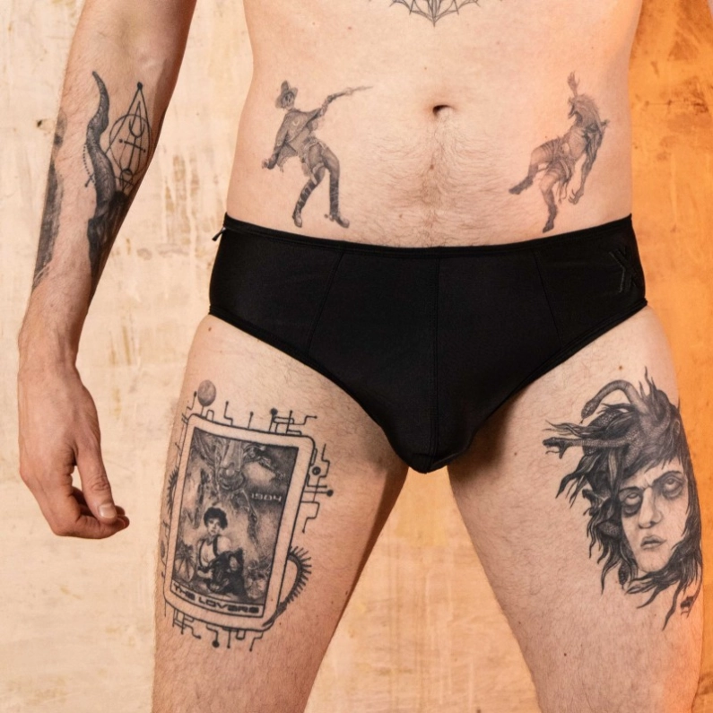 MOONSHINE ASS OPEN NOIR - BOXER BARCELONA