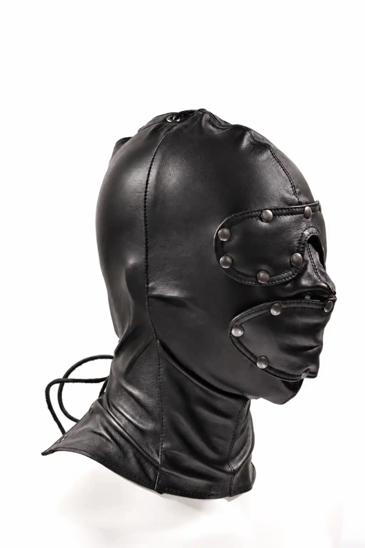 CAGOULE EN CUIR IEM AVEC CACHES AMOVIBLES
