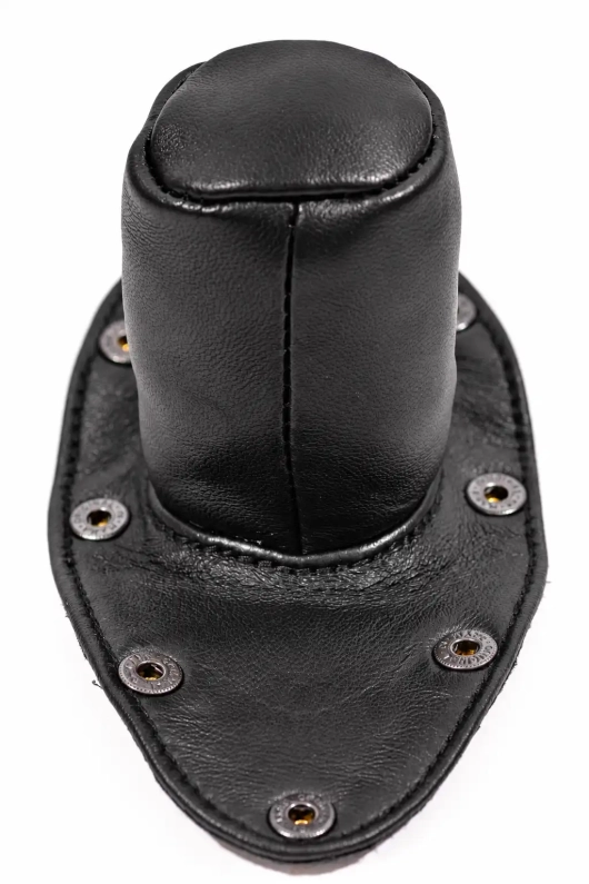 CAGOULE EN CUIR IEM AVEC CACHES AMOVIBLES