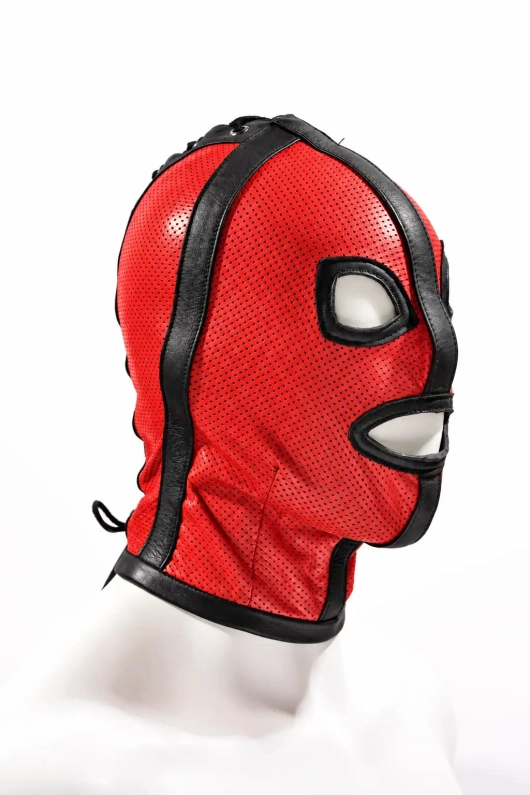 CAGOULE IEM EN CUIR PERFORÉ – ROUGE