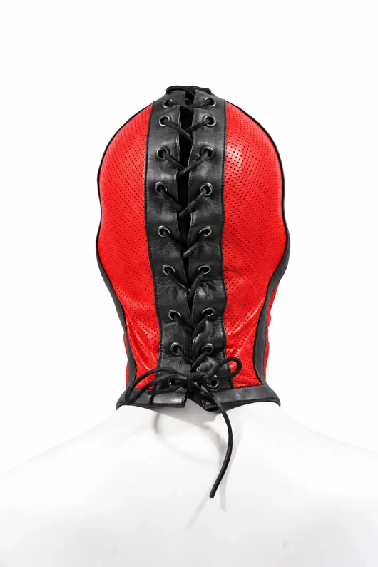 CAGOULE IEM EN CUIR PERFORÉ – ROUGE