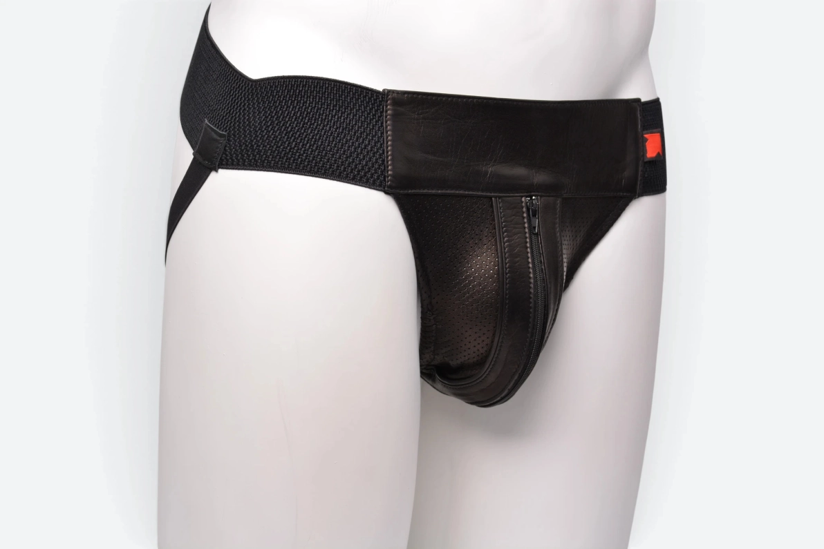 JOCKSTRAP MICROPERFORÉ AVEC ZIP – NOIR