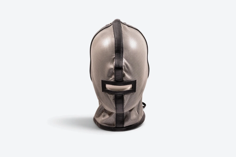 CAGOULE IEM EN CUIR PERFORÉ – GRIS