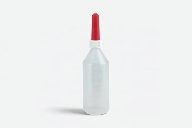BOUTEILLE AVEC TÉTINE